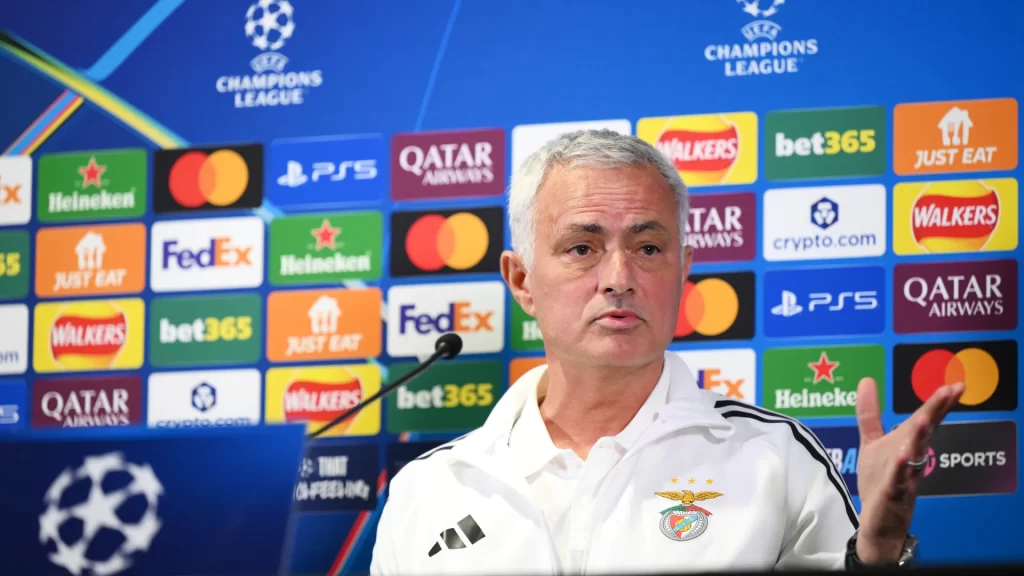 Mourinho diz que Ríos ‘não tem muita qualidade’ após gol contra na Champions mourinho-diz-que-rios-‘nao-tem-muita-qualidade’-apos-gol-contra-na-champions