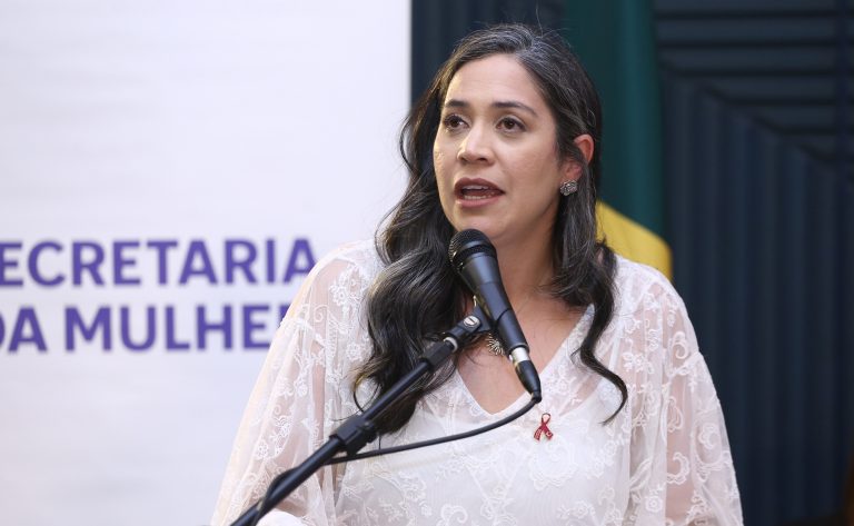 Comissão aprova diretrizes no SUS para saúde da mulher no climatério e na menopausa comissao-aprova-diretrizes-no-sus-para-saude-da-mulher-no-climaterio-e-na-menopausa
