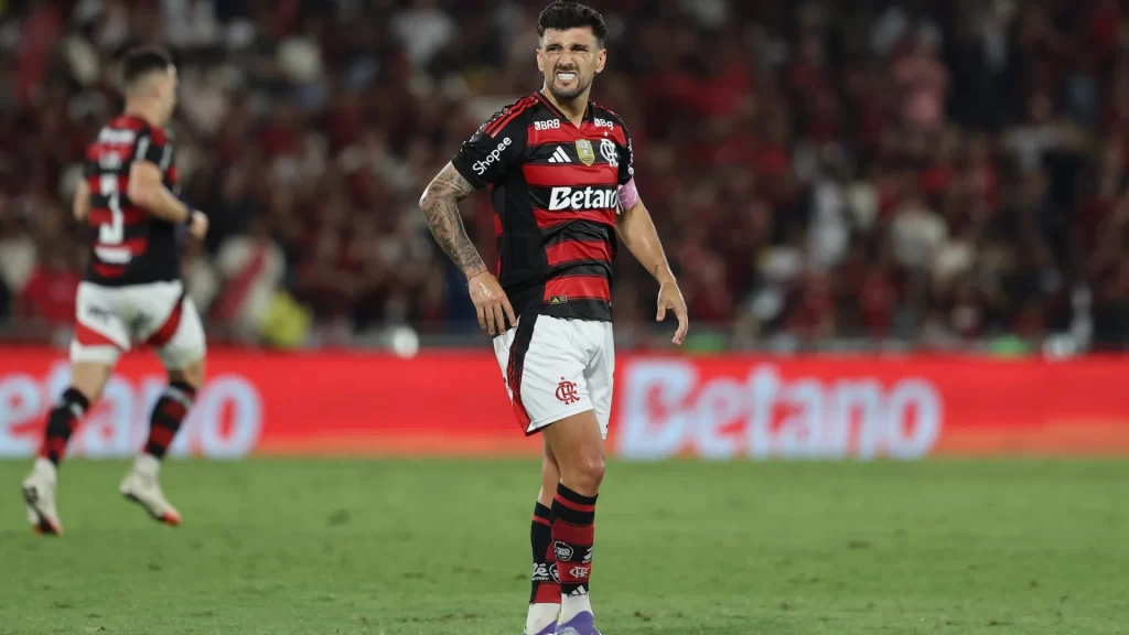 Flamengo vê Palmeiras encostar no topo, mas aumenta ainda mais chances de título; veja números flamengo-ve-palmeiras-encostar-no-topo,-mas-aumenta-ainda-mais-chances-de-titulo;-veja-numeros