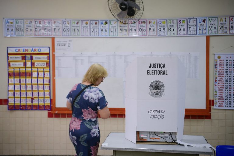Sancionada lei que muda regras sobre idade mínima dos candidatos a cargos eletivos sancionada-lei-que-muda-regras-sobre-idade-minima-dos-candidatos-a-cargos-eletivos