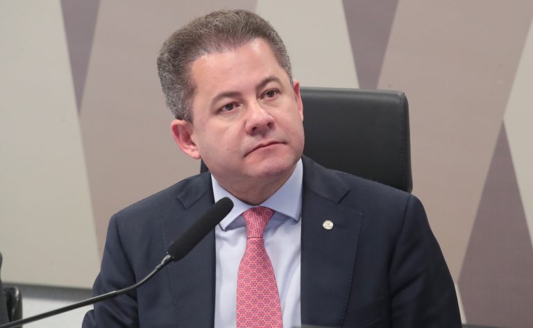 Comissão fará novo debate sobre auxílio a exportadores afetados por ‘tarifaço’ comissao-fara-novo-debate-sobre-auxilio-a-exportadores-afetados-por-‘tarifaco’