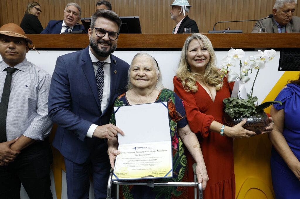 “Vovó da Tapioca” recebe justa homenagem do deputado Mantoan “vovo-da-tapioca”-recebe-justa-homenagem-do-deputado-mantoan