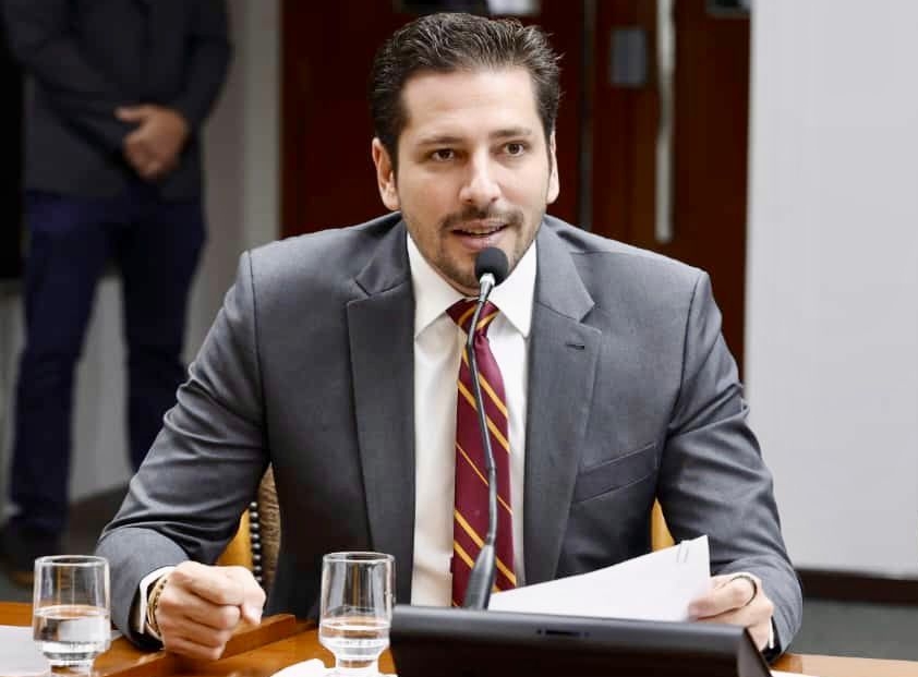 LDO 2026: Emendas de Olyntho garantem investimentos em todo o Tocantins ldo-2026:-emendas-de-olyntho-garantem-investimentos-em-todo-o-tocantins