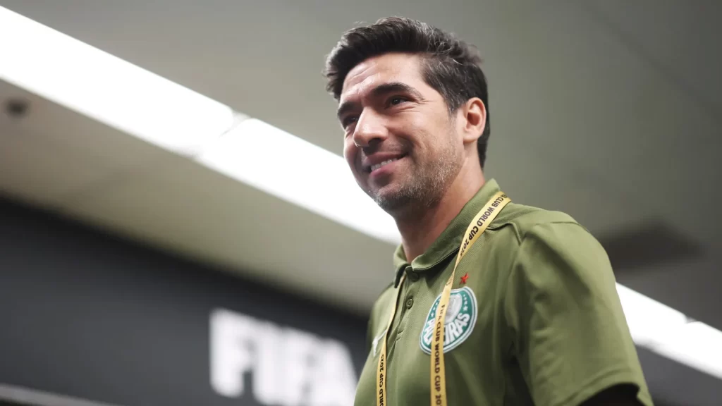Abel lança mais de 30 jogadores da base no Palmeiras abel-lanca-mais-de-30-jogadores-da-base-no-palmeiras