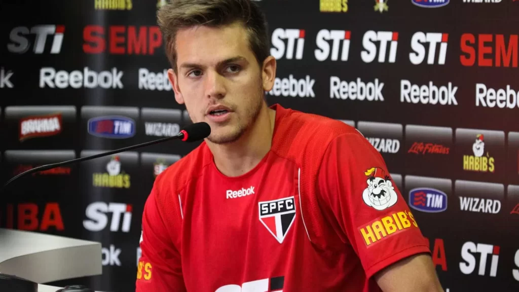 Rafael Tolói, do São Paulo, segue em tratamento e não enfrenta o Grêmio rafael-toloi,-do-sao-paulo,-segue-em-tratamento-e-nao-enfrenta-o-gremio