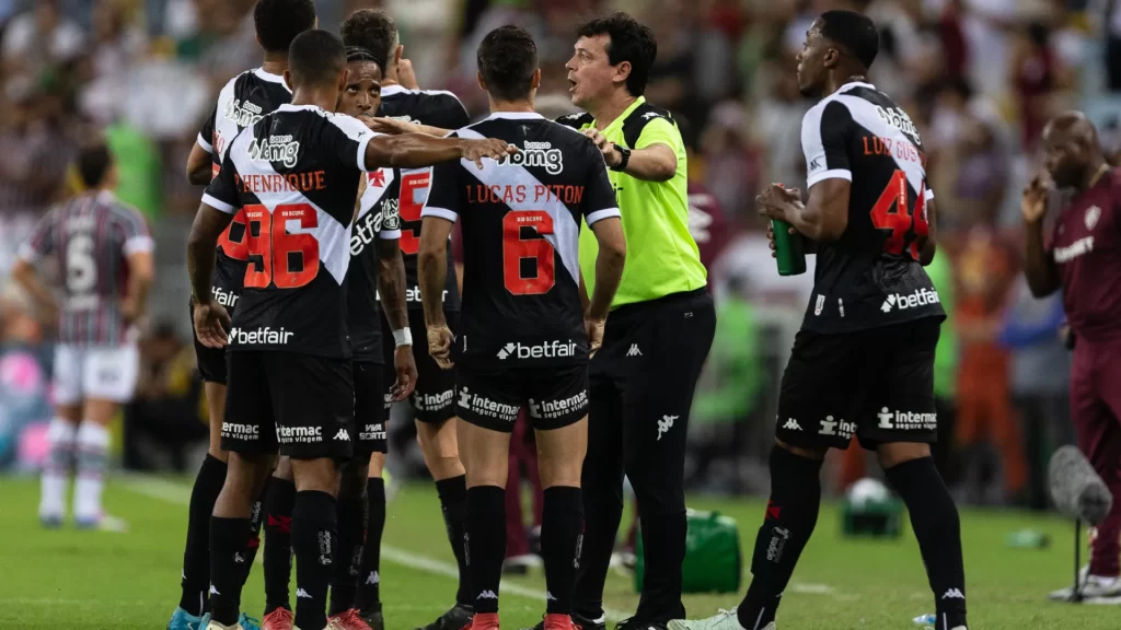 sem-destaque-da-selecao,-vasco-tenta-quebrar-tabu-contra-o-fortaleza
