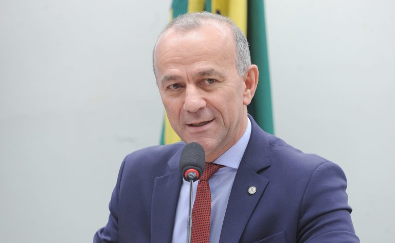 Projeto prevê prazo para órgão público pagar microempresa fornecedora projeto-preve-prazo-para-orgao-publico-pagar-microempresa-fornecedora