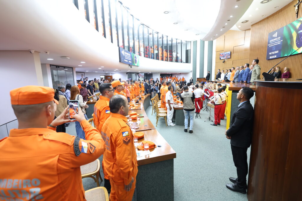 assembleia-legislativa-homenageia-corpo-de-bombeiros-em-sessao-solene