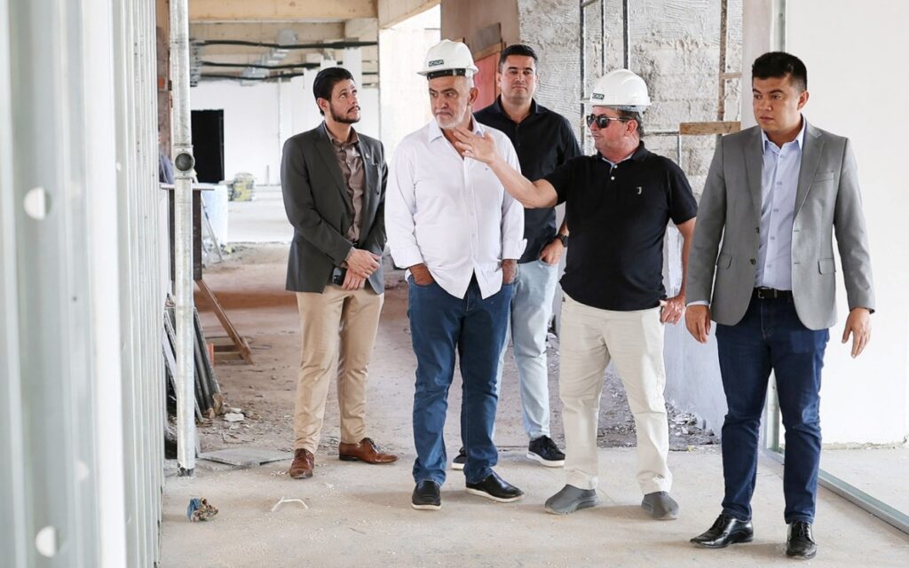 Amélio Cayres e diretores visitam obras de ampliação do prédio da Assembleia Legislativa amelio-cayres-e-diretores-visitam-obras-de-ampliacao-do-predio-da-assembleia-legislativa
