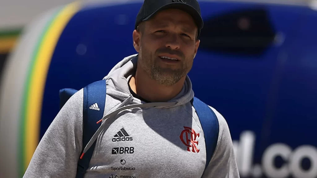Diego responde a Abel e diz que Palmeiras tentou atravessar ida ao Flamengo diego-responde-a-abel-e-diz-que-palmeiras-tentou-atravessar ida ao flamengo