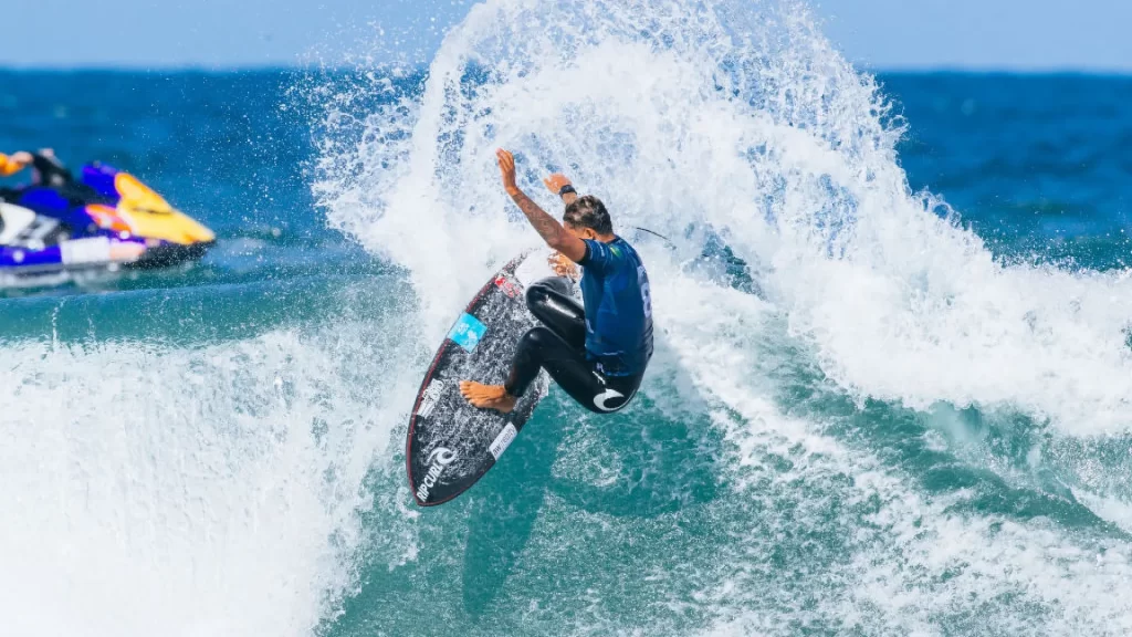 Surfe: Samuel Pupo é campeão em Saquarema e se aproxima da elite mundial surfe:-samuel-pupo-e-campeao-em-saquarema-e-se-aproxima-da-elite-mundial