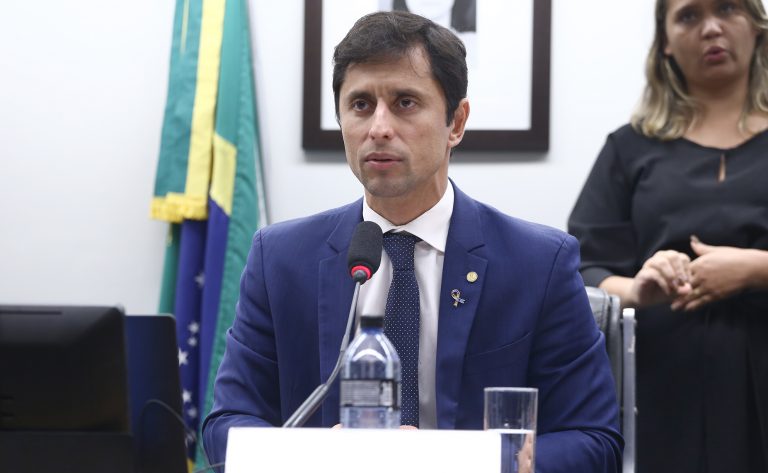 Comissão aprova projeto que obriga adaptar áreas de lazer a pessoas com deficiência comissao-aprova-projeto-que-obriga-adaptar-areas-de-lazer-a-pessoas-com-deficiencia