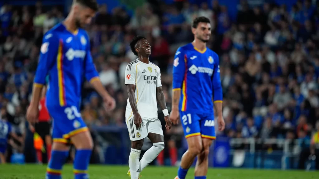 Vinícius Júnior ouve: “Por isso é que todo mundo te odeia” em jogo tenso vinicius-junior-ouve:-“por-isso-e-que-todo-mundo-te-odeia”-em-jogo-tenso
