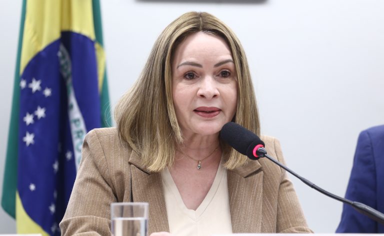 Projeto reserva assento para pessoas com obesidade mórbida em ônibus e aviões projeto-reserva-assento-para-pessoas-com-obesidade-morbida-em-onibus-e-avioes