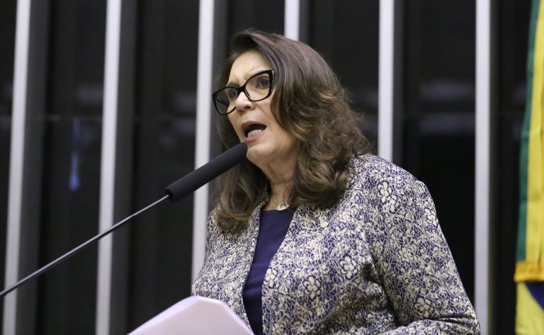 Comissão aprova ampliação de lista de beneficiários de regularização de ocupações urbanas comissao-aprova-ampliacao-de-lista-de-beneficiarios-de-regularizacao-de-ocupacoes-urbanas