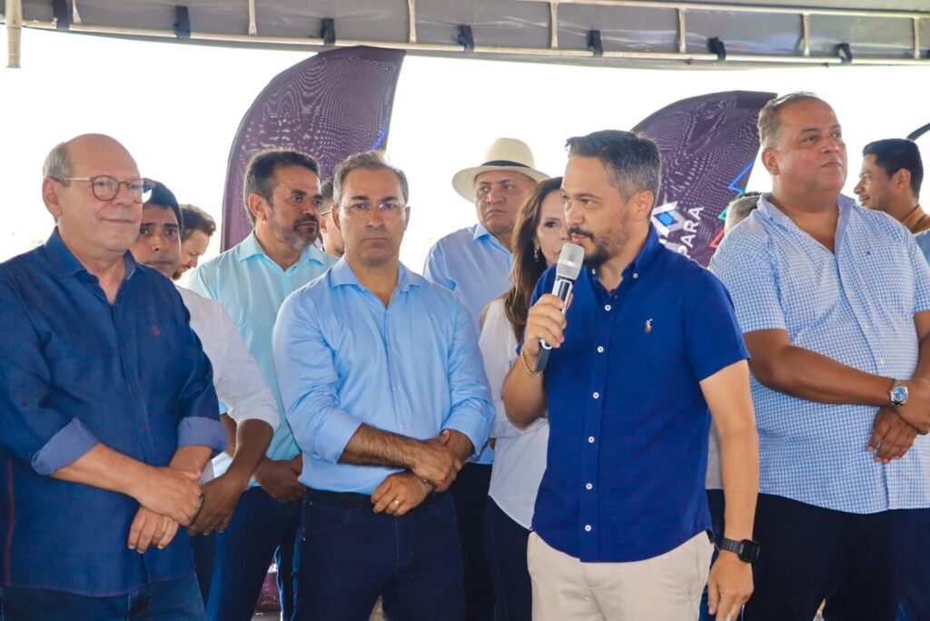 Presidente Max Fleury e vereadores participam de inauguração do Centro Olímpico de Canoagem presidente-max-fleury-e-vereadores-participam-de-inauguracao-do-centro-olimpico-de-canoagem