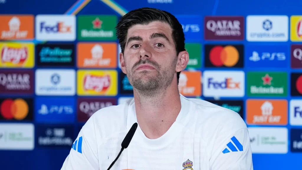 courtois-‘dispara’-em-varias-direcoes:-“voces-zombaram-de-vinicius-jr.”