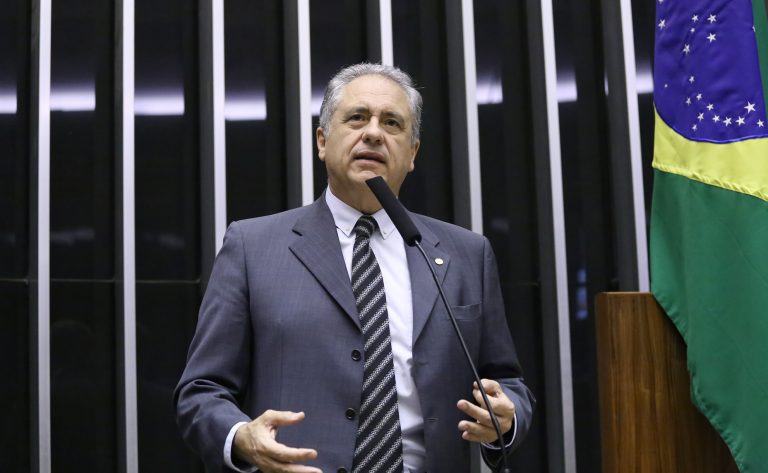 Câmara aprova projeto que institui programa de sustentabilidade para química; acompanhe camara-aprova-projeto-que-institui-programa-de-sustentabilidade-para-quimica;-acompanhe