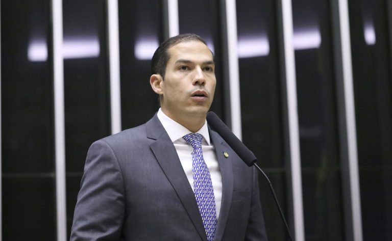 Projeto garante estabilidade a comissões provisórias de partidos antes das eleições projeto-garante-estabilidade-a-comissoes-provisorias-de-partidos-antes-das-eleicoes