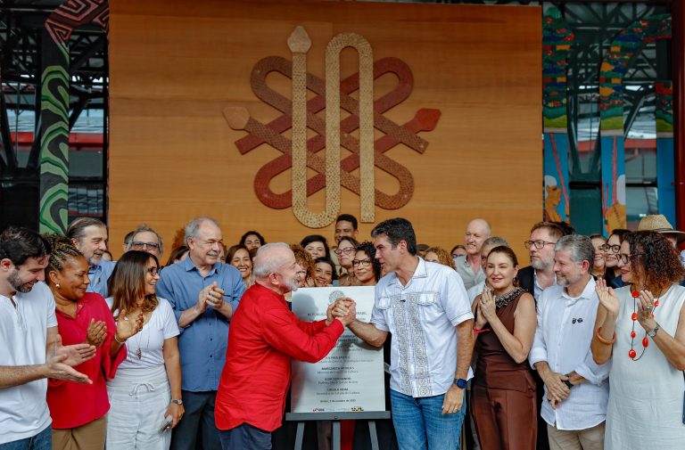 Lei transfere simbolicamente a capital do Brasil para Belém durante a COP30 lei-transfere-simbolicamente-a-capital-do-brasil-para-belem-durante-a-cop30