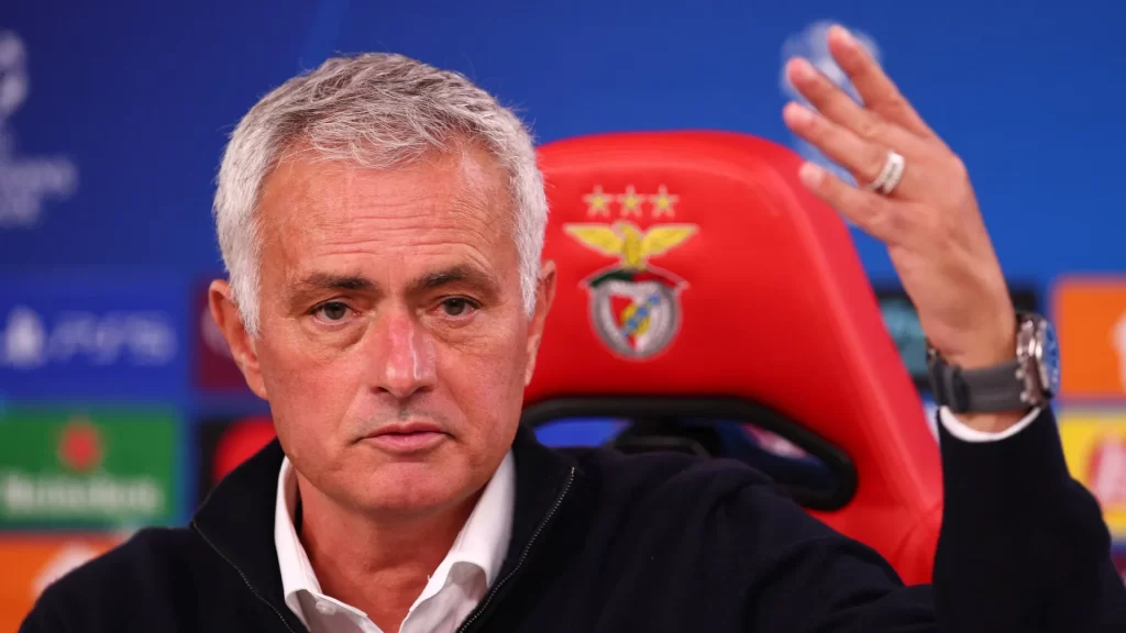 Zerado na Champions, Mourinho segue otimista: Matemática mostra que dá zerado-na-champions,-mourinho-segue-otimista:-matematica-mostra-que-da