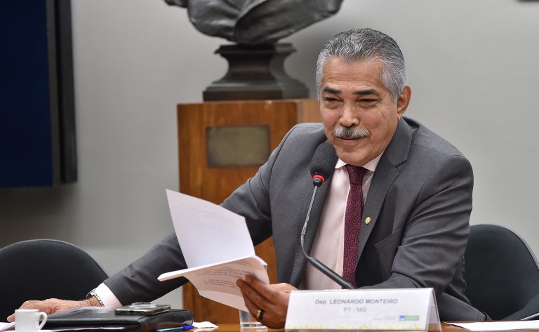 Comissões debatem novas relações de trabalho e o papel do Judiciário comissoes-debatem-novas-relacoes-de-trabalho-e-o-papel-do-judiciario