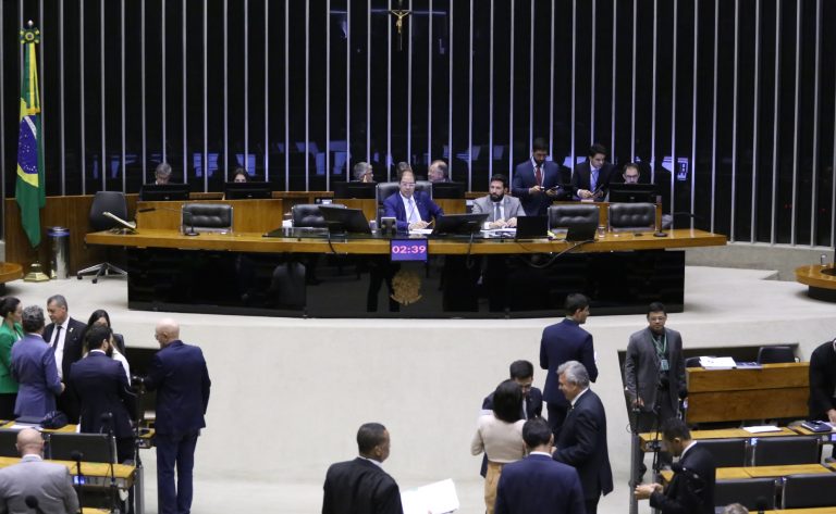 Saiba mais: projeto aprovado prevê duplo grau de julgamento administrativo em questões fiscais saiba-mais:-projeto-aprovado-preve-duplo-grau-de-julgamento-administrativo-em-questoes-fiscais