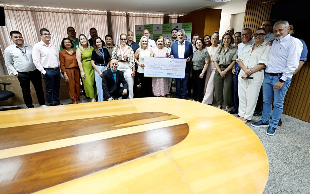 Aleto entrega doações para instituição que acolhe acompanhantes do Hospital de Amor aleto-entrega-doacoes-para-instituicao-que-acolhe-acompanhantes-do-hospital-de-amor