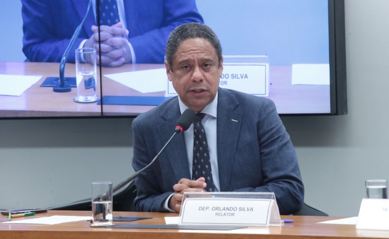Comissão especial vota parecer sobre criação do Fundo Nacional da Igualdade Racial comissao-especial-vota-parecer-sobre-criacao-do-fundo-nacional-da-igualdade-racial