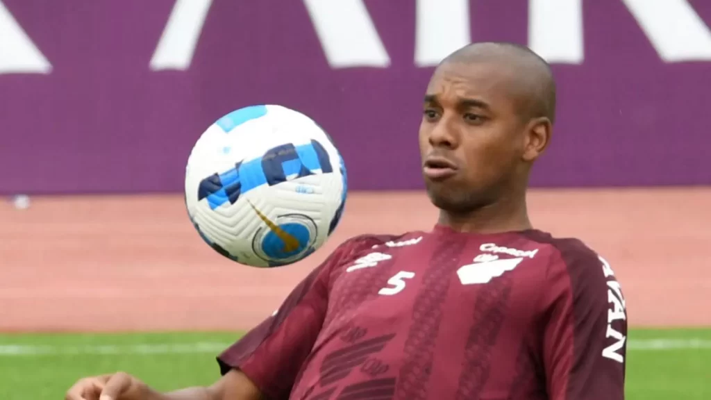 Ex-seleção e Manchester City, Fernandinho anuncia aposentadoria ex-selecao-e-manchester-city,-fernandinho-anuncia-aposentadoria