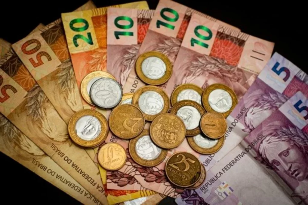 Governo recua e reduz projeção do salário mínimo de 2026. Saiba valor governo-recua-e-reduz-projecao-do-salario-minimo-de-2026.-saiba-valor