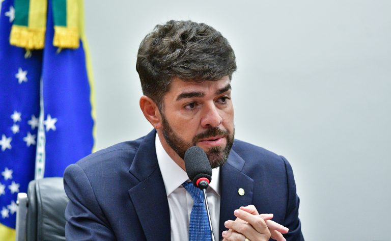 Comissão pode votar nesta terça a MP que regulamenta a licença ambiental especial comissao-pode-votar-nesta-terca-a-mp-que-regulamenta-a-licenca-ambiental-especial