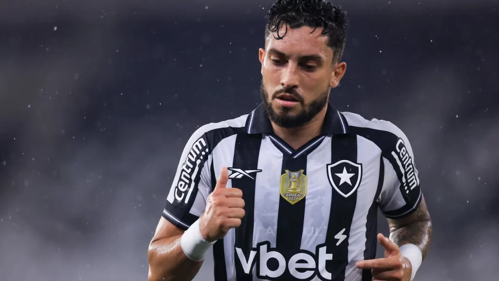 Cruzeiro toma gol no fim, empata com Botafogo e garante vice do Palmeiras cruzeiro-toma-gol-no-fim,-empata-com-botafogo-e-garante-vice-do-palmeiras