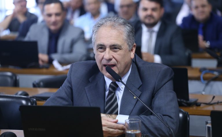 Debatedores apontam cenário crítico para continuação das atividades das usinas Angra 1 e 2 debatedores-apontam-cenario-critico-para-continuacao-das-atividades-das-usinas-angra-1-e-2
