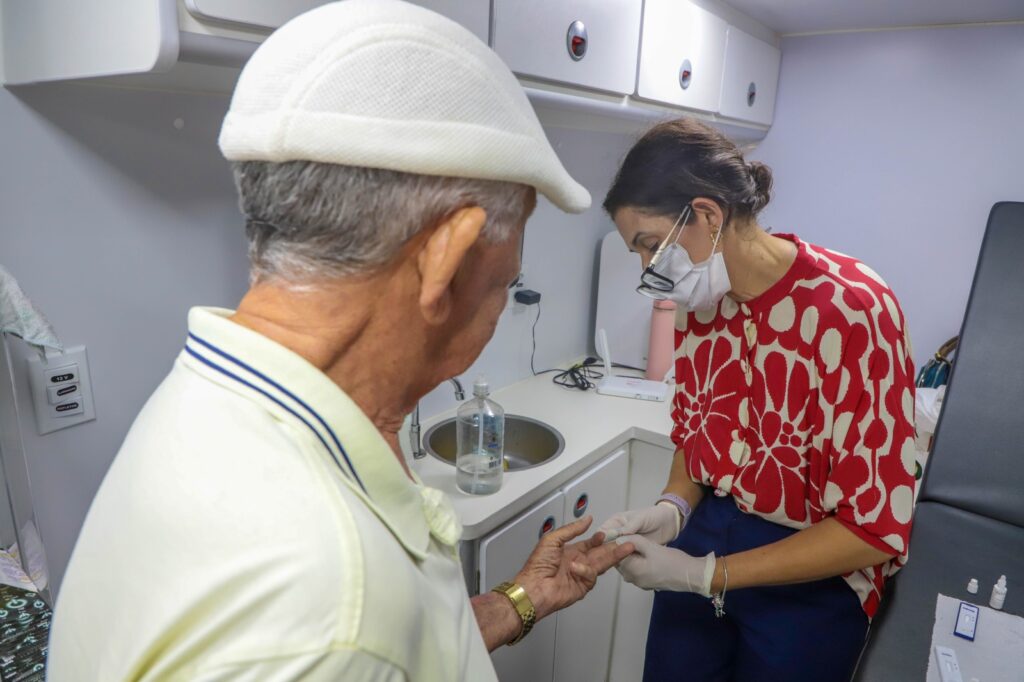 Araguaína intensifica ações do Dezembro Vermelho e reforça prevenção ao HIV e outras ISTs araguaina-intensifica-acoes-do-dezembro-vermelho-e-reforca-prevencao-ao-hiv-e-outras-ists