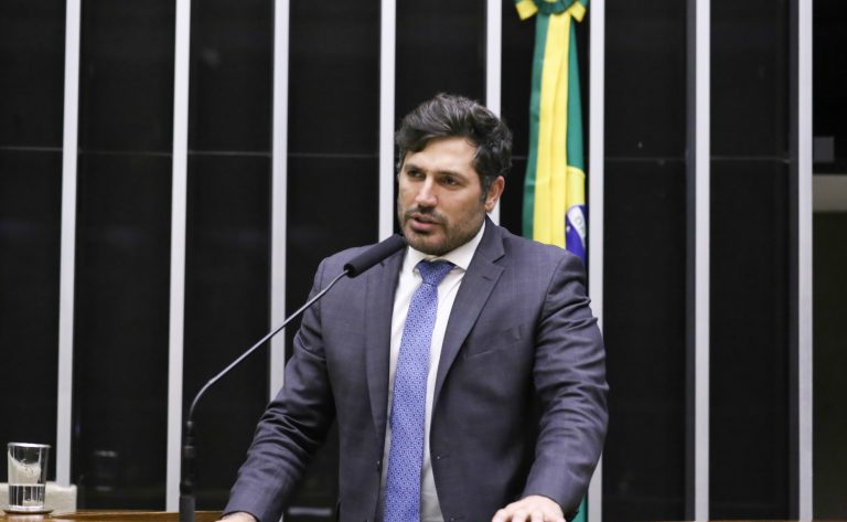 Cancelado debate sobre falta de atendimento especializado a pessoas com epidermólise bolhosa cancelado-debate-sobre-falta-de-atendimento-especializado-a-pessoas-com-epidermolise-bolhosa