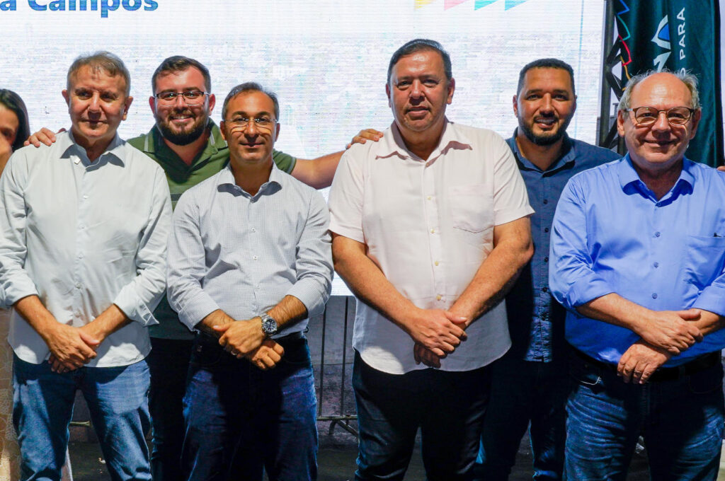 Gipão participa de inauguração da 1ª etapa da Av. Siqueira Campos ao lado do prefeito Wagner gipao-participa-de-inauguracao-da-1a-etapa-da-av.-siqueira-campos-ao-lado-do-prefeito-wagner