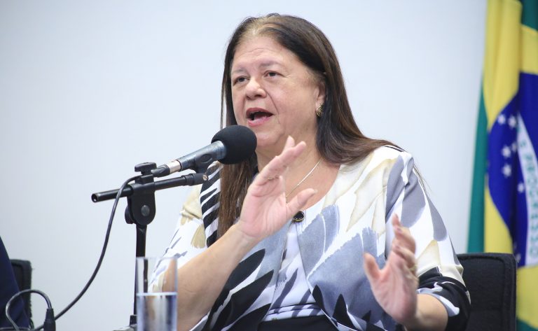 Comissão aprova projeto que garante segurança a conselheiros tutelares comissao-aprova-projeto-que-garante-seguranca-a-conselheiros-tutelares