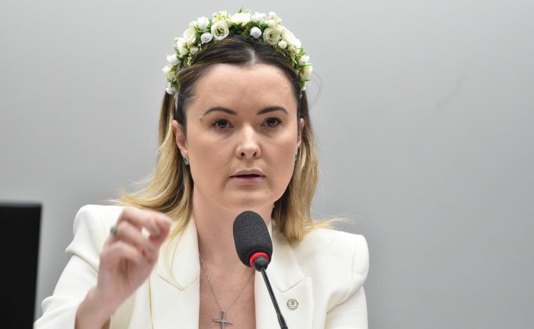 Comissão aprova incluir condenados por violência contra a mulher em cadastro nacional comissao-aprova-incluir-condenados-por-violencia-contra-a-mulher-em-cadastro-nacional