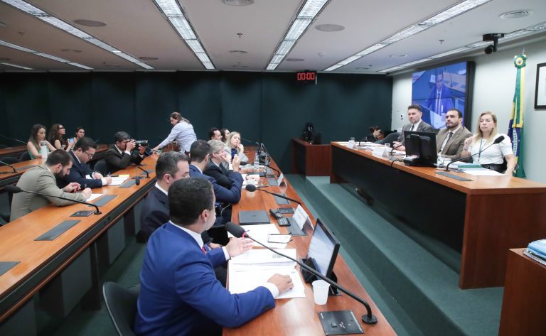 Conselho de Ética volta a ouvir depoimentos de testemunhas sobre ocupação do Plenário em agosto conselho-de-etica-volta-a-ouvir-depoimentos-de-testemunhas-sobre-ocupacao-do-plenario-em-agosto