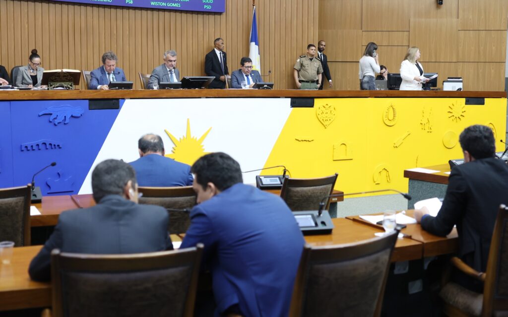 Aprovada MP que beneficia servidores dos sistemas penal e socioeducativo aprovada-mp-que-beneficia-servidores-dos-sistemas-penal-e-socioeducativo