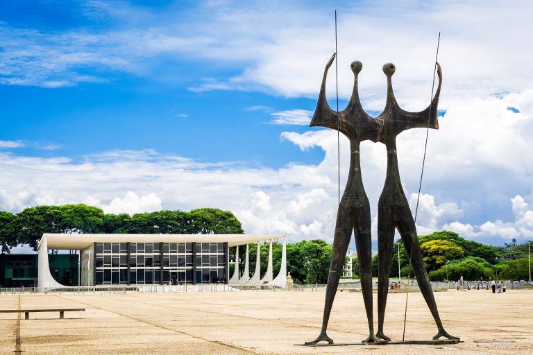 Sancionada com vetos lei que reajusta salários de servidores do Judiciário sancionada-com-vetos-lei-que-reajusta-salarios-de-servidores-do-judiciario