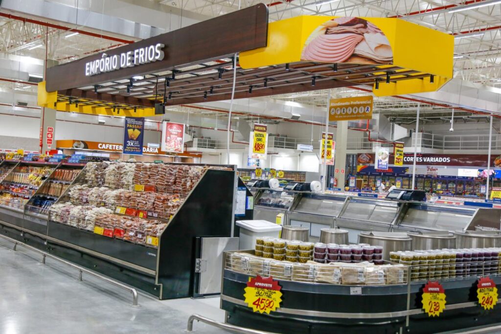 Com mais de 9 mil itens, Assaí inaugura primeira loja em Araguaína com-mais-de-9-mil-itens,-assai-inaugura-primeira-loja-em-araguaina