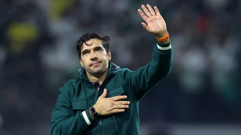 Palmeiras acelera saídas e só tem ‘dois negociáveis’ ainda sem destino palmeiras-acelera-saidas-e-so-tem-‘dois-negociaveis’-ainda-sem-destino