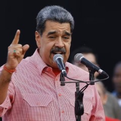 EUA lançam ataque em larga escala na Venezuela e capturam Nicolás Maduro eua-lancam-ataque-em-larga-escala-na-venezuela-e-capturam-nicolas-maduro