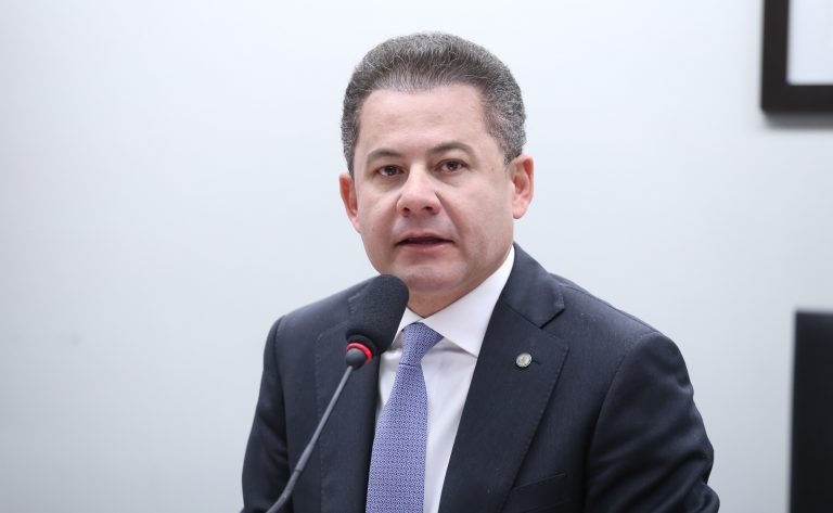 Comissão aprova vistoria periódica para veículos com mais de cinco anos comissao-aprova-vistoria-periodica-para-veiculos-com-mais-de-cinco-anos