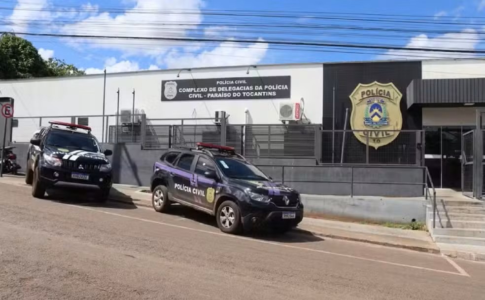 Mulher é indiciada por criar perfil falso para difamar ex-colega de trabalho mulher-e-indiciada-por-criar-perfil-falso-para-difamar-ex-colega-de-trabalho