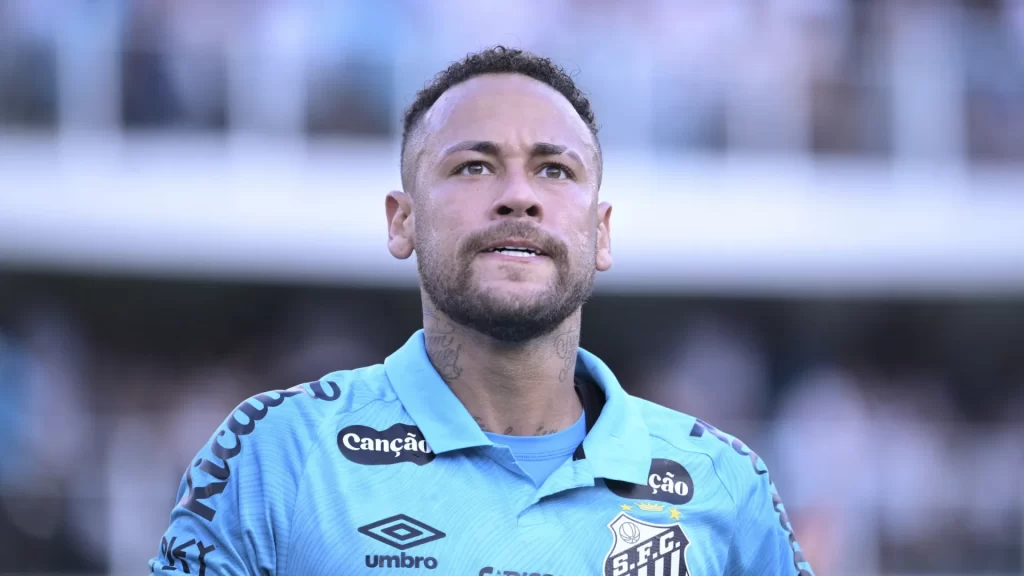 neymar-nomeia-jogador-do-real-madrid-como-melhor-meio-campista-do-mundo