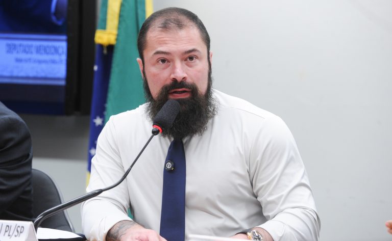 Comissão aprova assistência jurídica a policiais civis e federais no exercício da função comissao-aprova-assistencia-juridica-a-policiais-civis-e-federais-no-exercicio-da-funcao