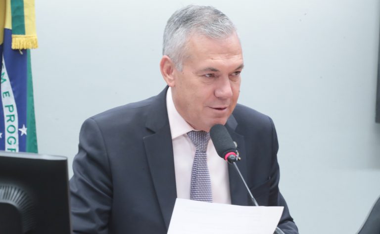 Comissão aprova adaptação de residências para idosos em situação de vulnerabilidade comissao-aprova-adaptacao-de-residencias-para-idosos-em-situacao-de-vulnerabilidade
